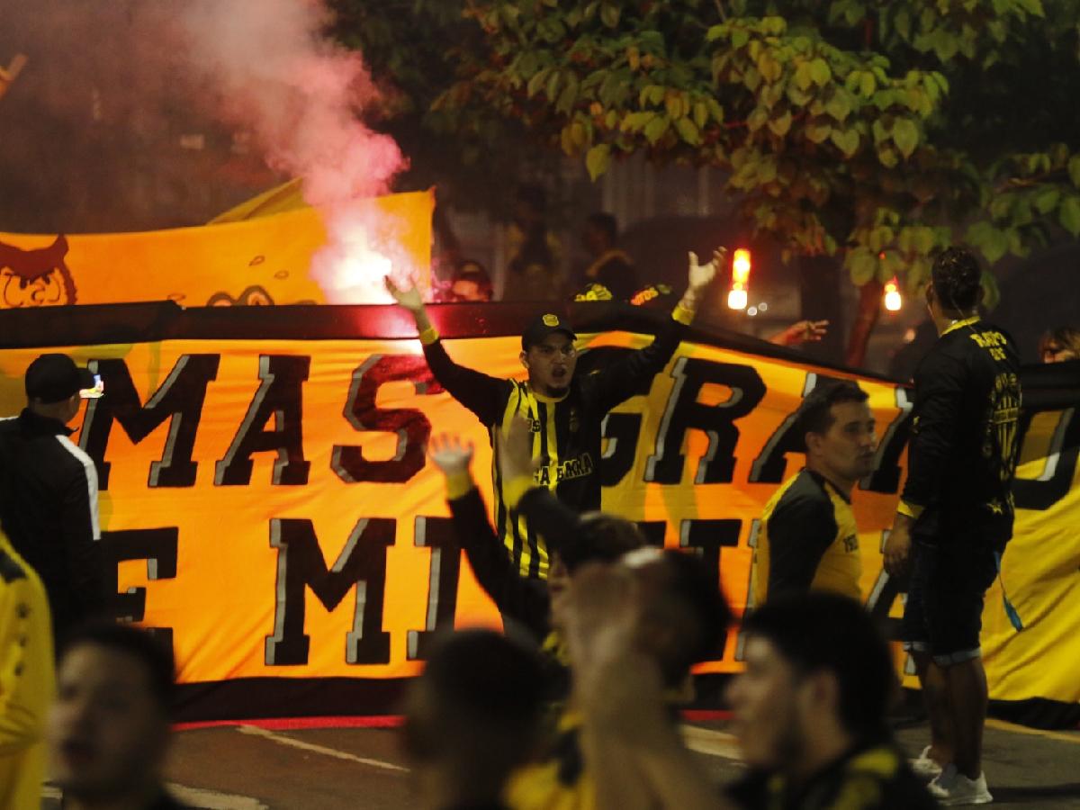 Ambiente de fiesta se vive previo al clásico entre Real España y Marathón