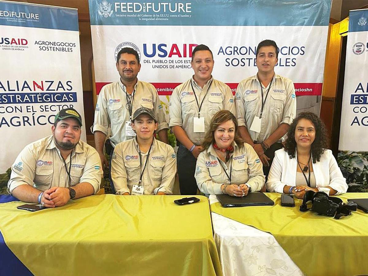 Agronegocios Sostenibles presente en el Primer Congreso de Carne y Leche