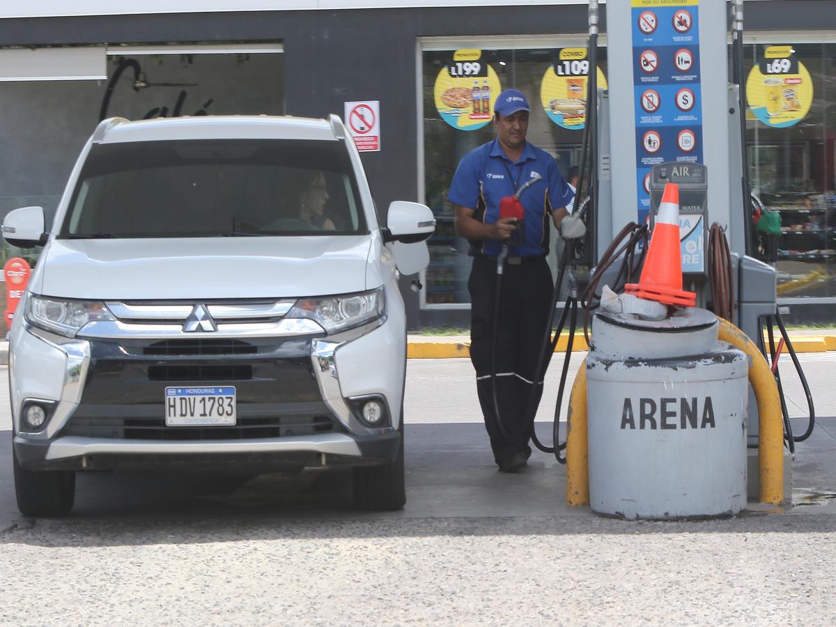 ¿Cuál es el precio de la gasolina superior 97 octanos en 9 municipios?