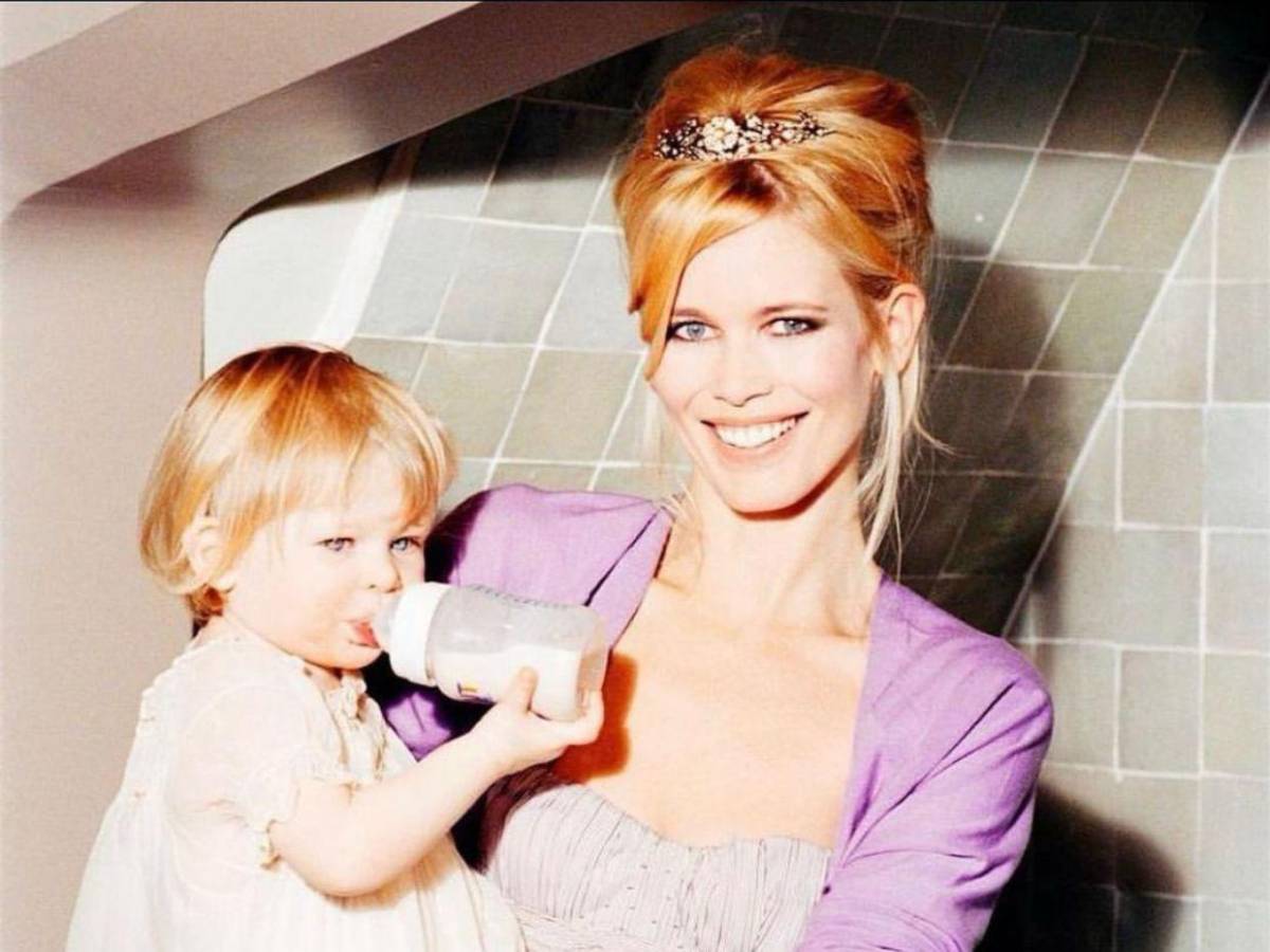 Clementine Vaughn, el vivo retrato de su madre, Claudia Schiffer