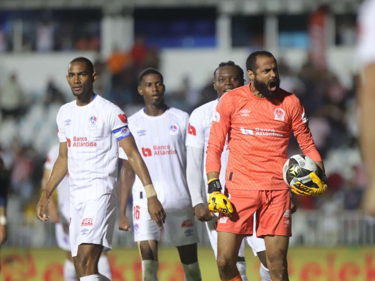 Menjívar salva a Olimpia ante Motagua que llega a dos años sin ganar un clásico