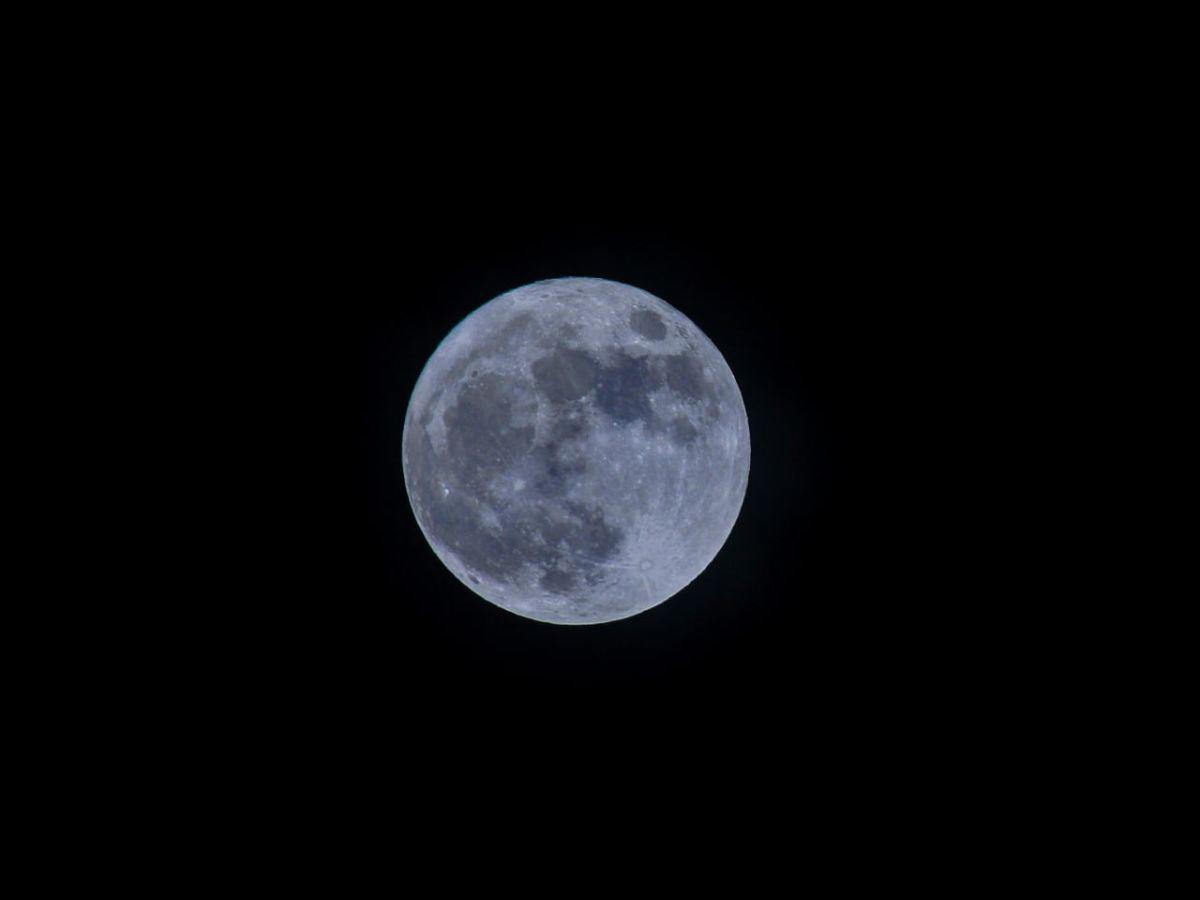 ¿Por qué se llama así y cómo verla en Honduras? Lo que debes saber sobre la superluna azul