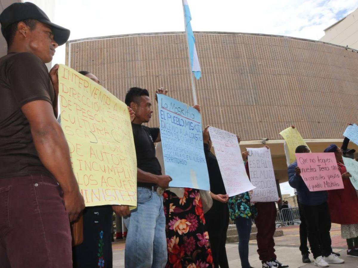 Misquitos protestan en el Congreso: rechazan construcción de megacárcel