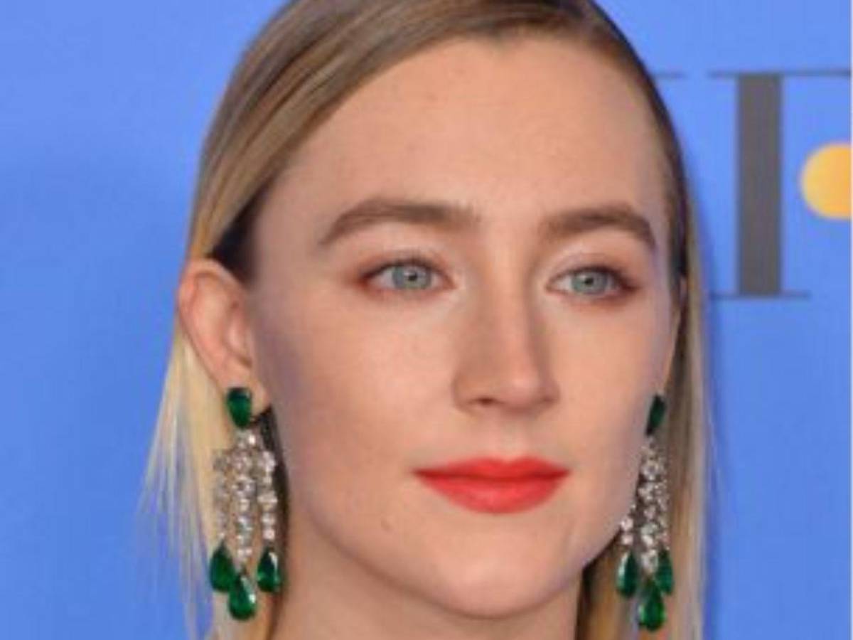 ¿Será? El inusual parecido entre la Bicha Catracha y la actriz Saoirse Ronan