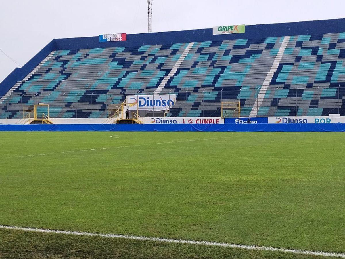 Así está la grama del Estadio Morazán tras lluvia y a horas del Honduras vs México