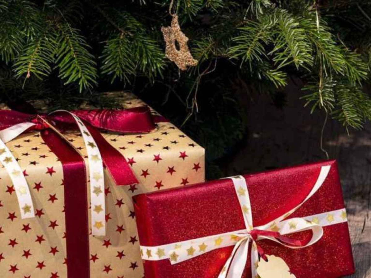 ¡Ni te atrevas! Los peores regalos para obsequiar en Navidad, según la IA