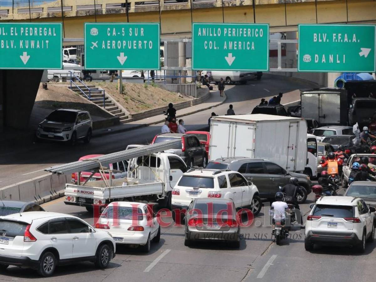 Xiomara Castro advierte a transportistas: “No hay diálogo hasta que suspendan el paro”