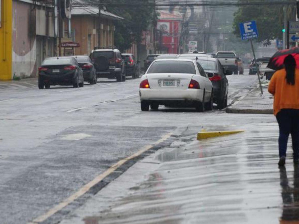 Pronostican fin de semana lluvioso en toda Honduras