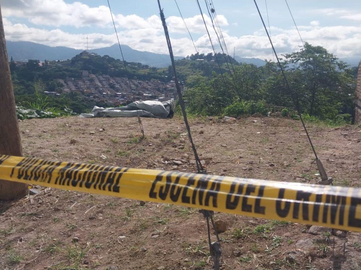 Violenta escena: joven de 19 años asesinado a balazos en colonia Santa Eduviges