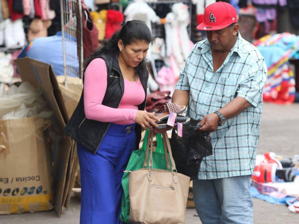 Última venta del 2024 inunda el centro de Tegucigalpa de vida y alegría