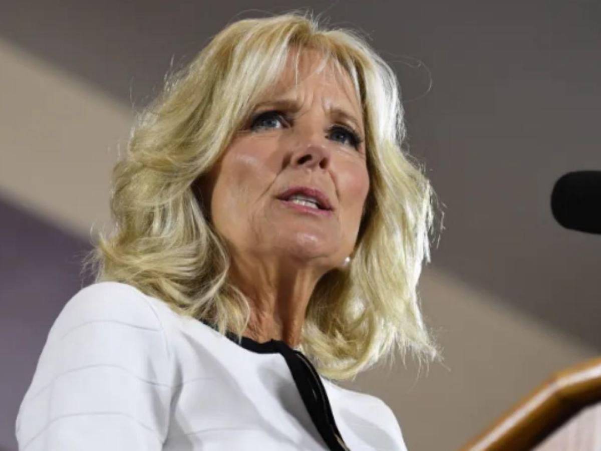 Jill Biden se reunirá con refugiados ucranianos en Rumania y Elsovaquia