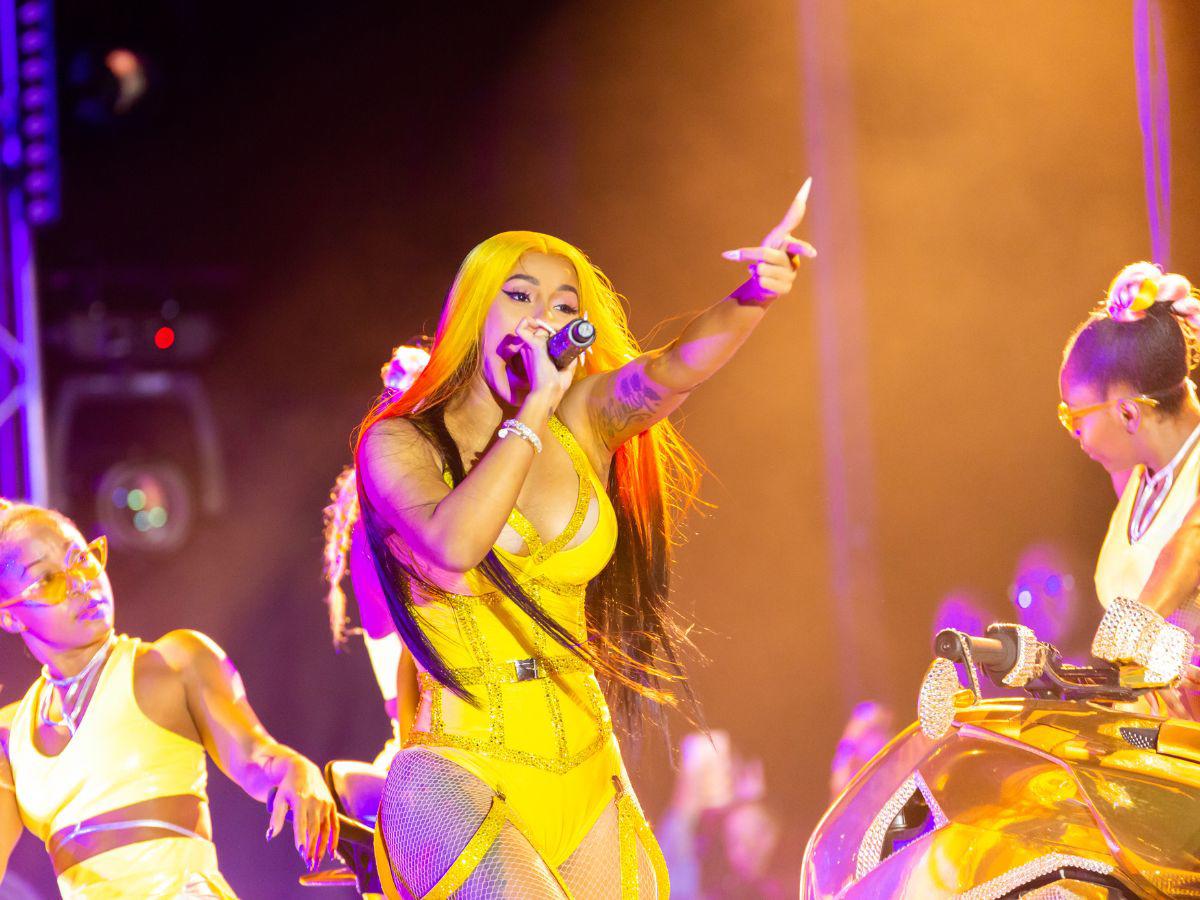 Cardi B es hospitalizada por una emergencia médica