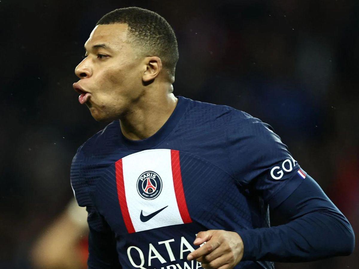 El Barcelona fija una postura en torno al caso Mbappé