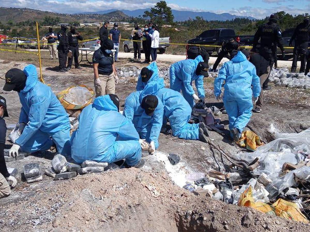 FFAA confirma que la cocaína sustraída de Batallón de Naco fue reemplazada por harina