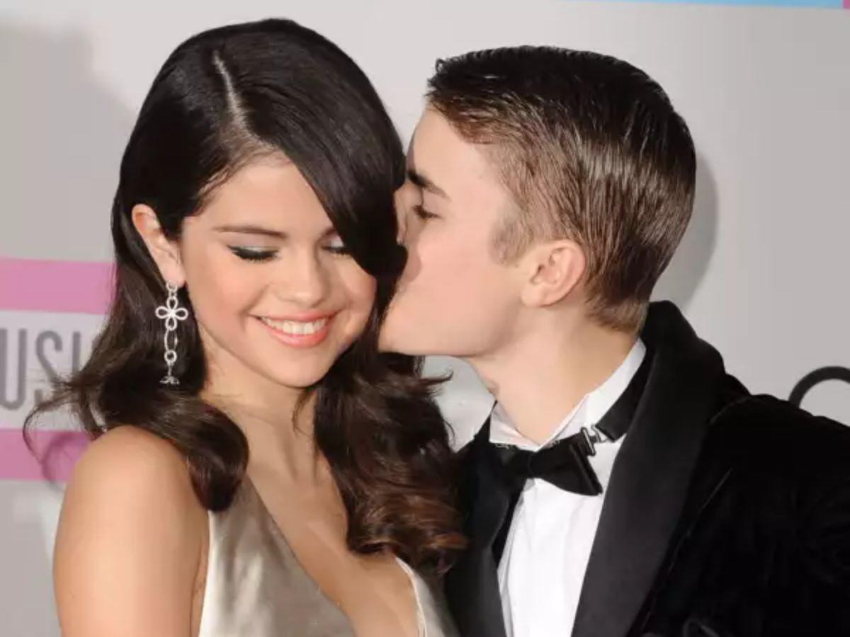 Selena Gómez retrasó el anuncio de su compromiso por Justin Bieber: Esto es lo que se reveló