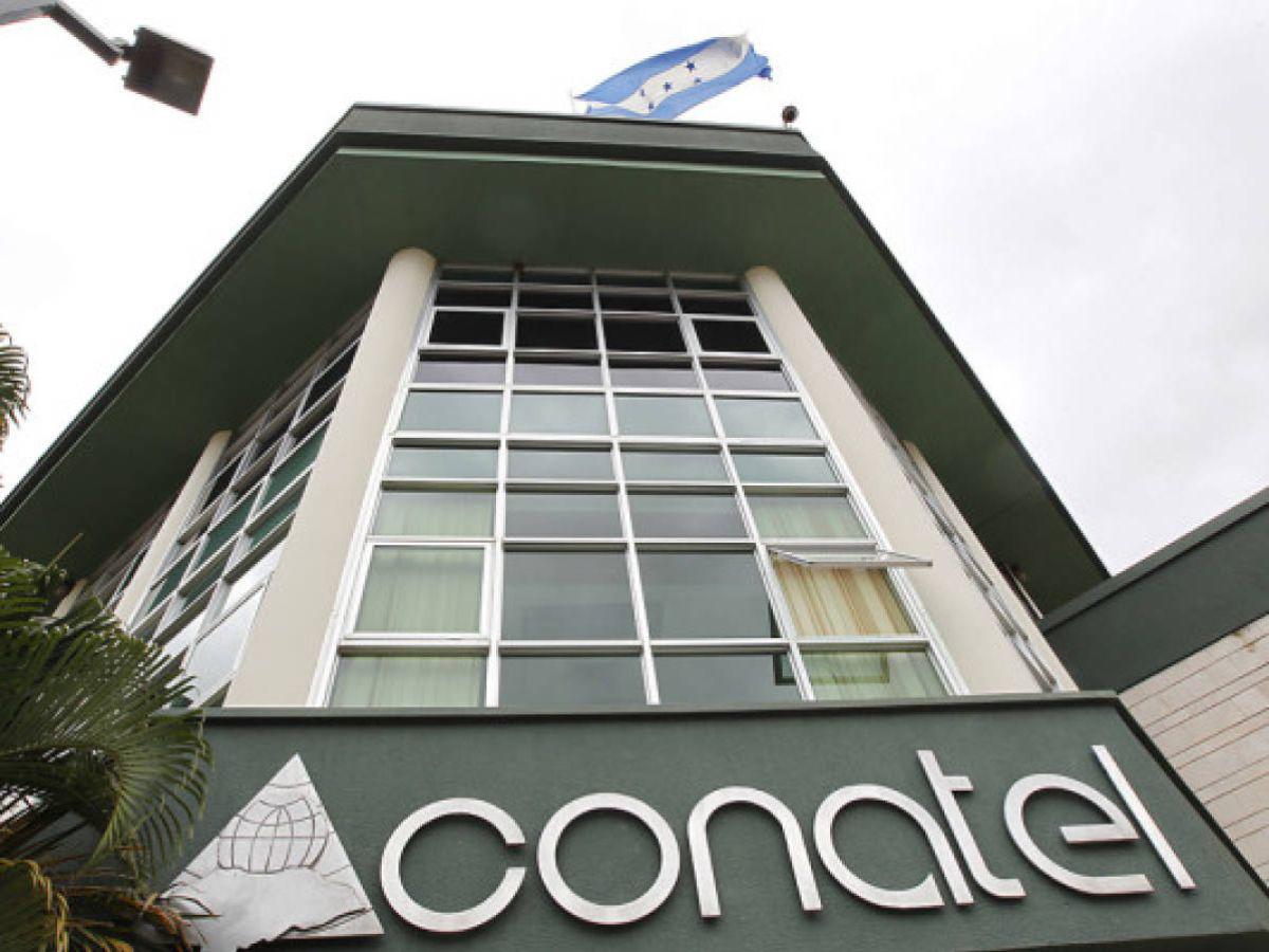 Conatel anuncia bloqueo de llamadas, internet y señales en cárceles