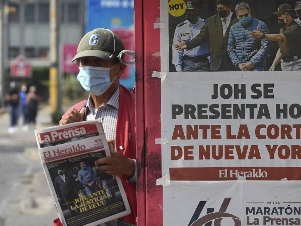 JOH durmió anoche en EUA y hoy se presenta a la Corte de Nueva York