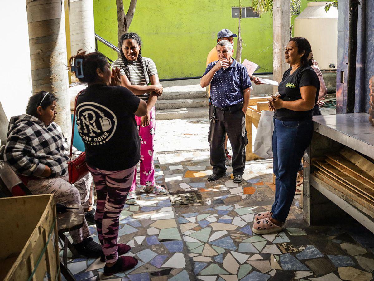 Ambiente en los albergues migratorios marcado por el miedo ante las amenazas de deportaciones masivas de Trump