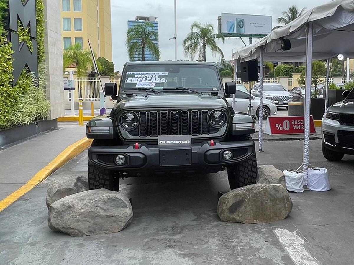 <i>GrupoQ distribuye las reconocidas marcas Nissan, Chevrolet, Mazda, Chery, Jeep, Ram, Forland y Vento, que puedes adquirir con la promoción “Precio de Empleado”.</i>