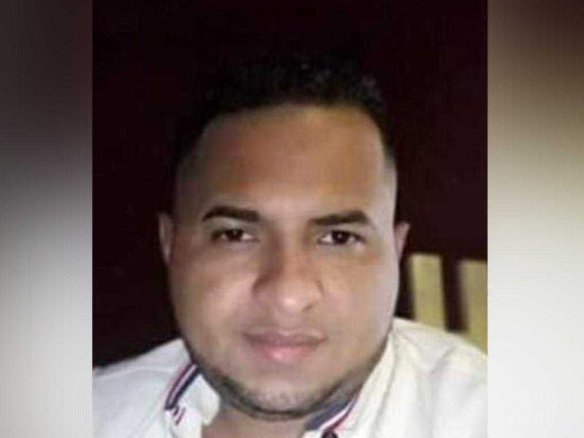 Matan a expolicía dentro de su vehículo en el centro de Juticalpa