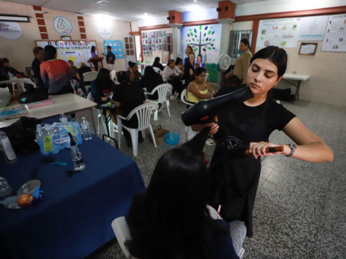 Casa hogar hizo florecer la belleza de las niñas con fe y esperanza