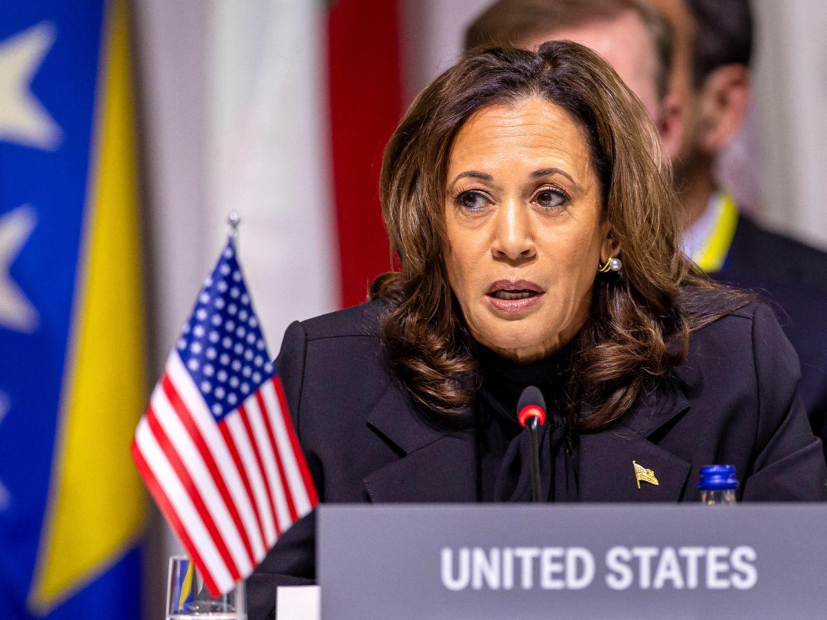 Kamala Harris anuncia que EUA dará 1,500 millones de dólares para ayudar a Ucrania