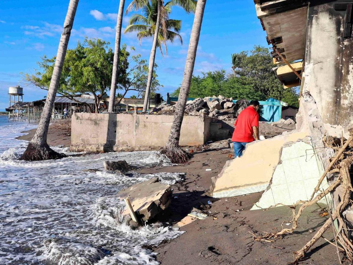 Devastación, éxodo y abandono: así arrasa el mar con Cedeño