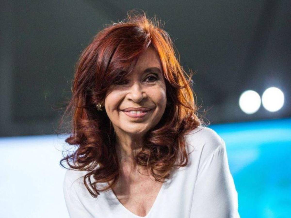 Cristina Kischner abandonó su vivienda tras atentado en su contra