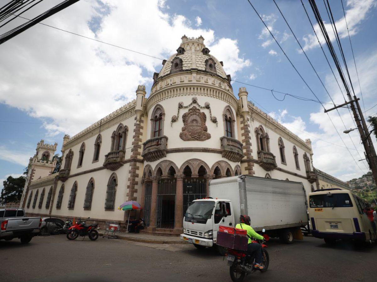 Antigua Casa Presidencial abre sus puertas luego de su restauración