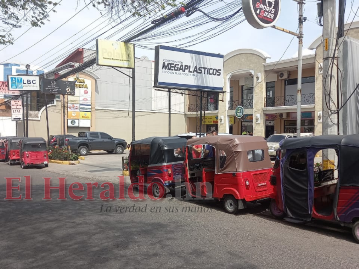 Atentado en punto de mototaxis deja a pasajera herida en colonia América