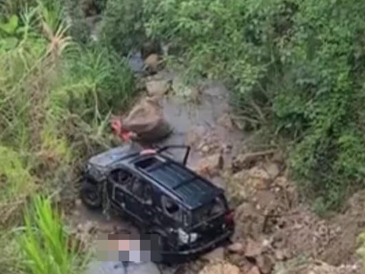 Aún no se han esclarecido las causas del accidente, pero el lugar del percance está situado a una altura de aproximadamente 1,600 metros sobre el nivel del mar.