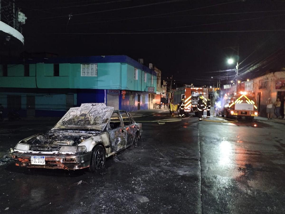 No hubo heridos, ya que el fuego fue controlado por los bomberos.