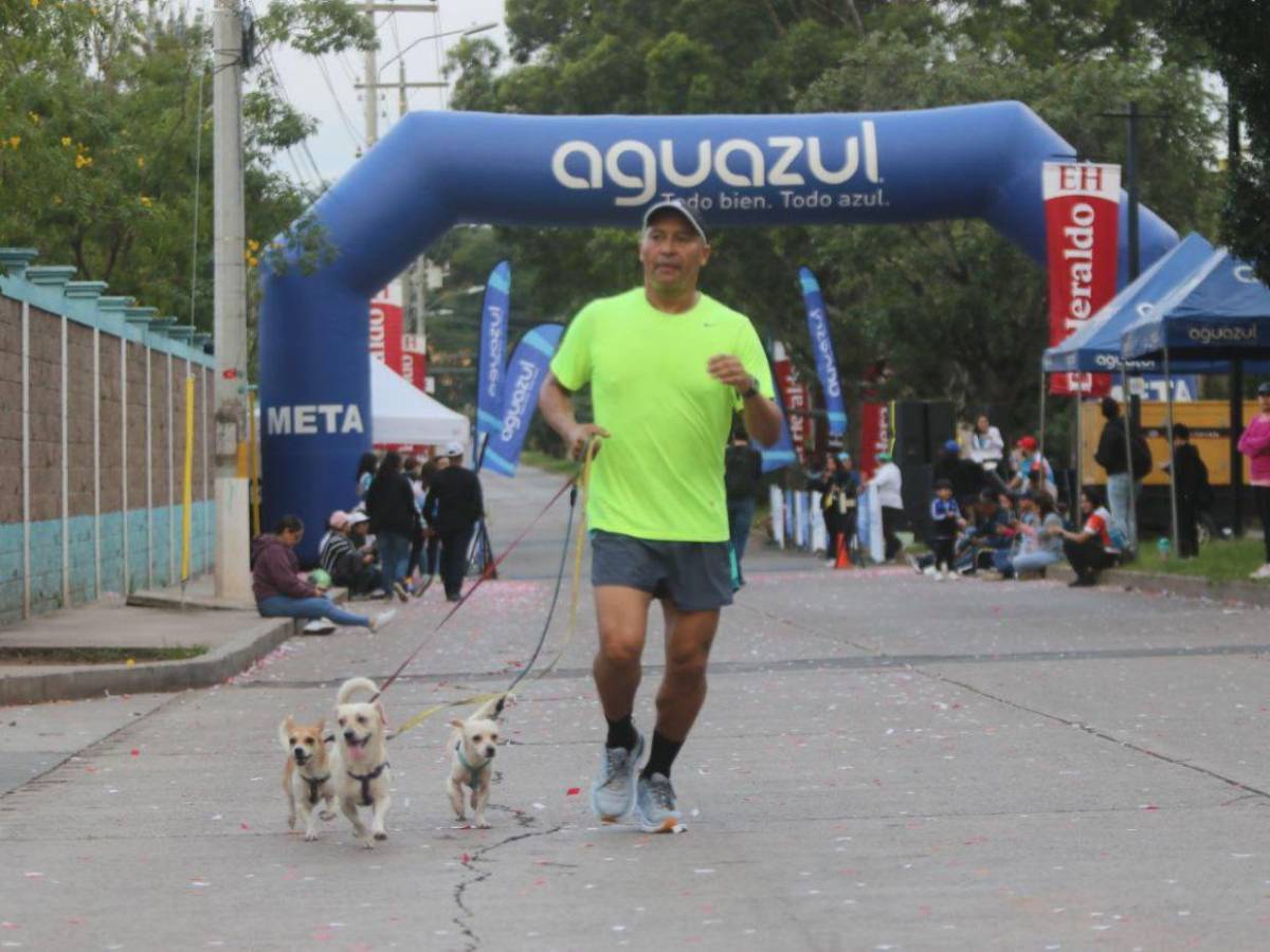 Curiosidades que marcaron la decimotercera Vuelta Ciclística EL HERALDO