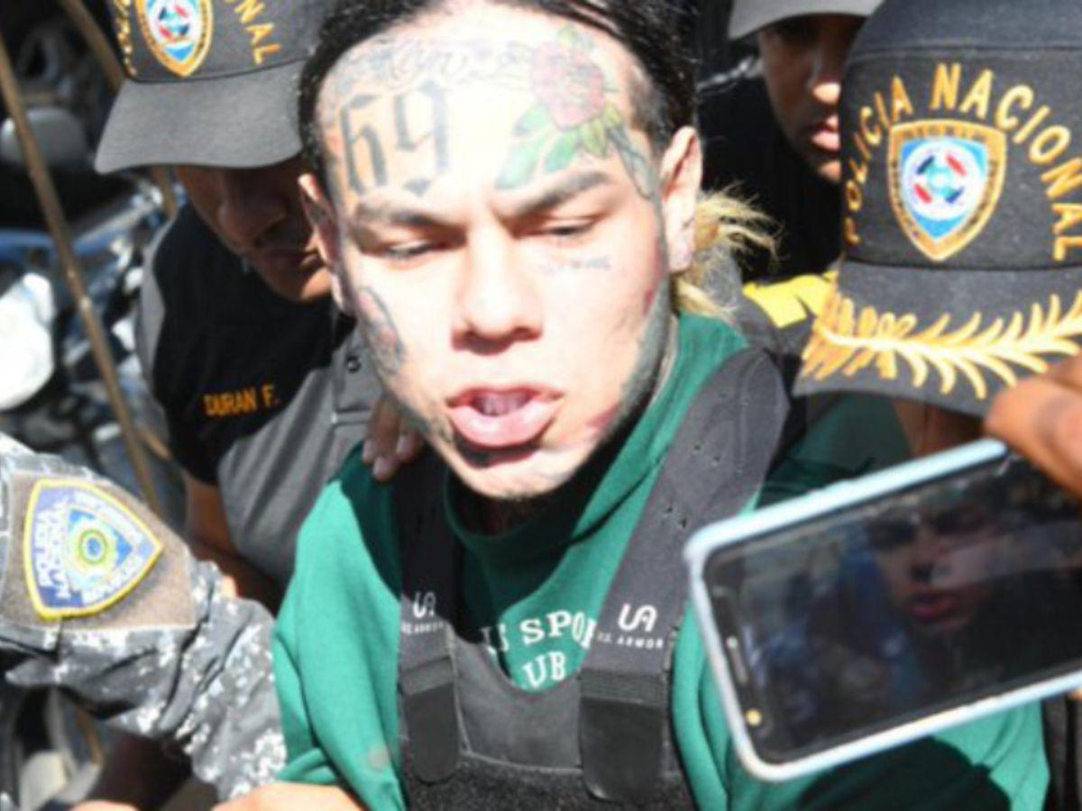 Tekashi 6ix9ine sale de prisión tras 9 días detenido