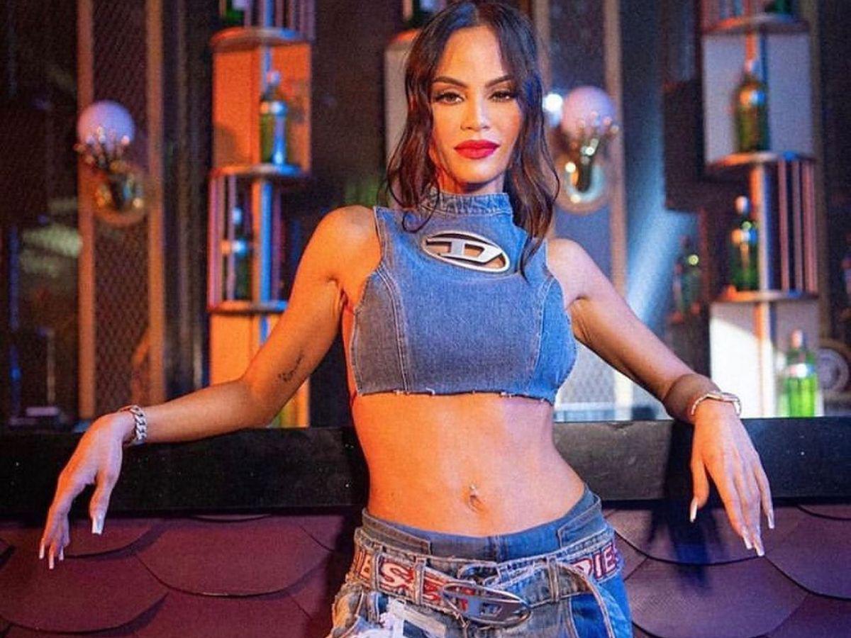 Natti Natasha reaparece y lanza advertencia tras filtración de foto íntima