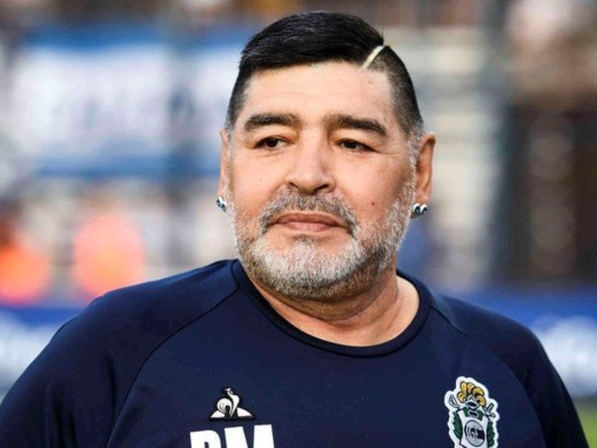 Hijos de Maradona piden llevar sus restos a un mausoleo en Buenos Aires