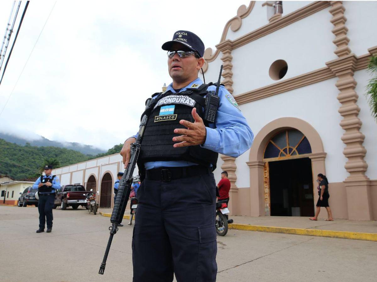 Catacamas: Así es la iglesia donde policías y civiles armados se enfrentaron