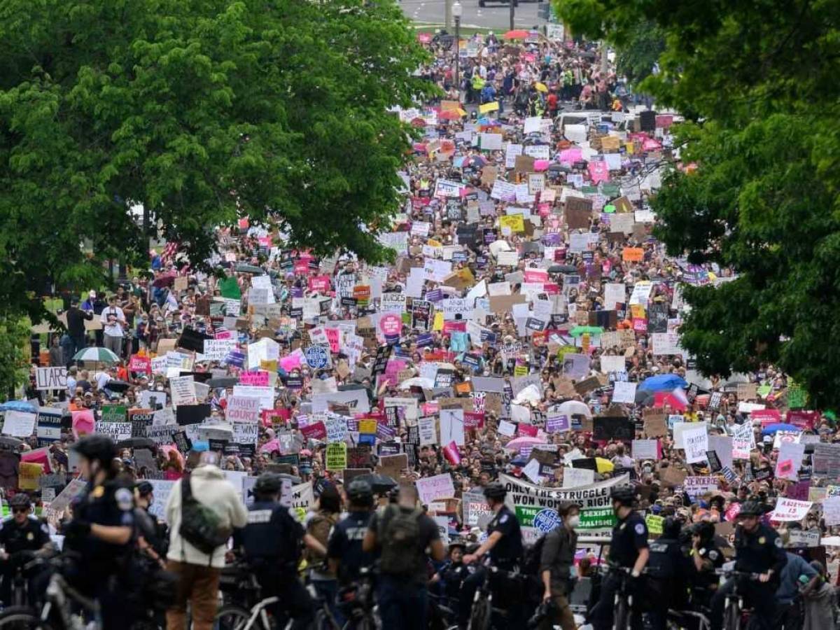 “Mi cuerpo, mi elección”: miles manifiestan en EEUU por el derecho al aborto