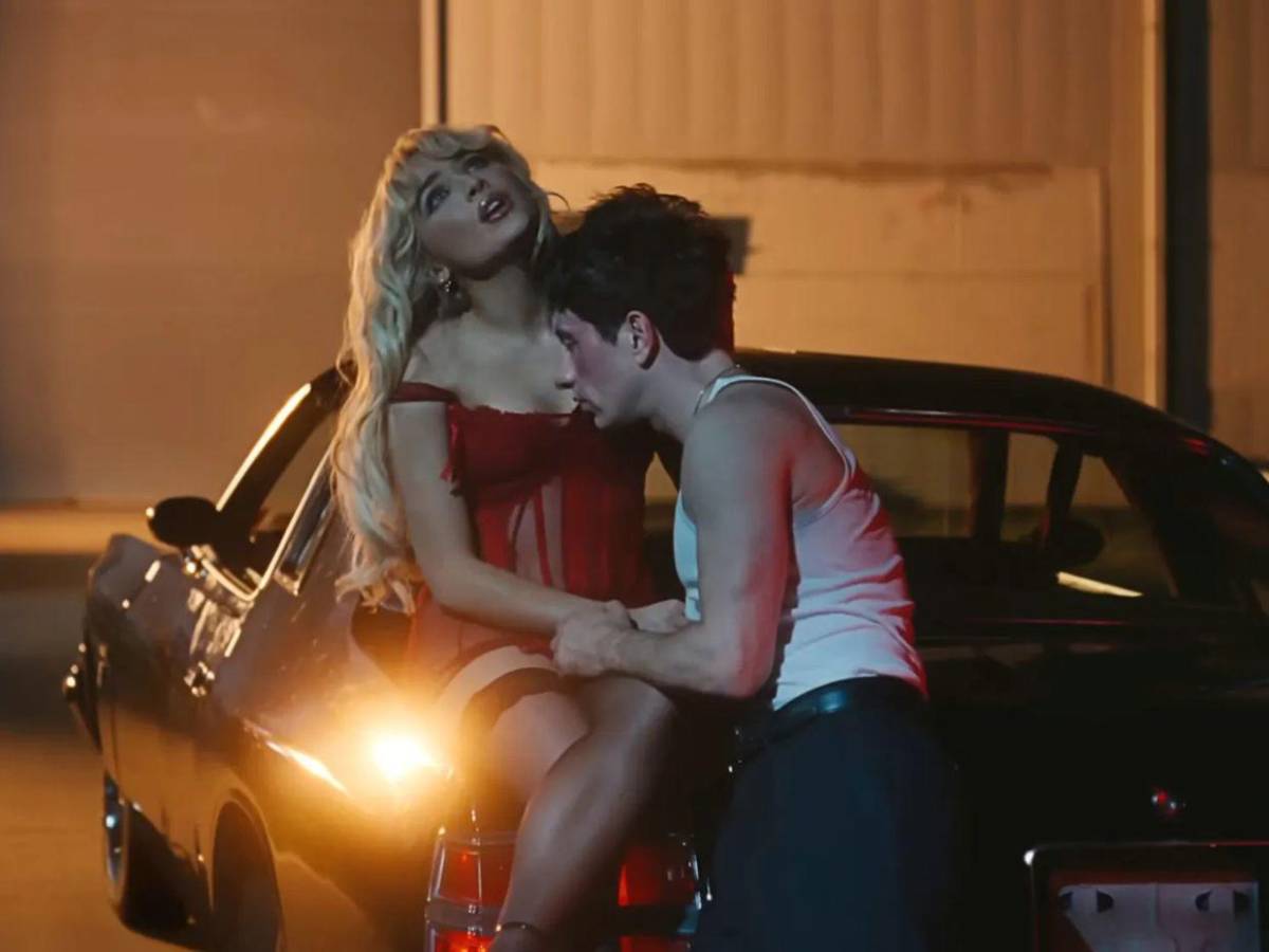 Novio de Sabrina Carpenter, Barry Keoghan, le habría sido infiel