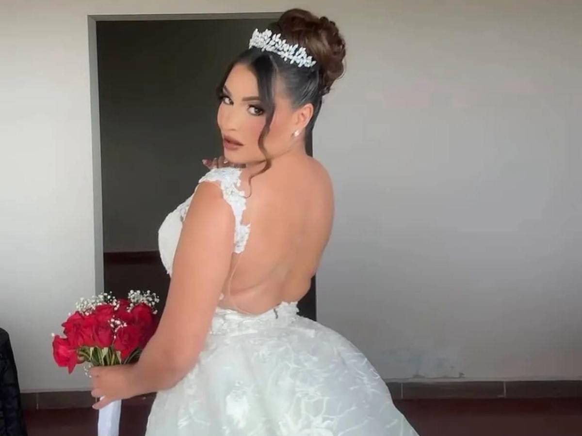 Alejandra Rubio recibe críticas por no usar velo de novia en su boda