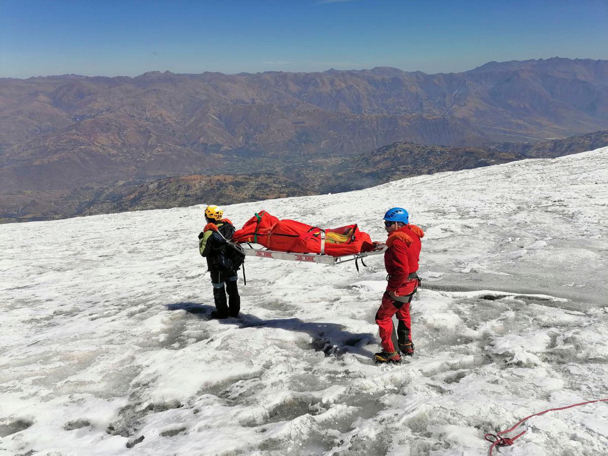 Hallan el cuerpo de alpinista desaparecido hace 22 años en Perú