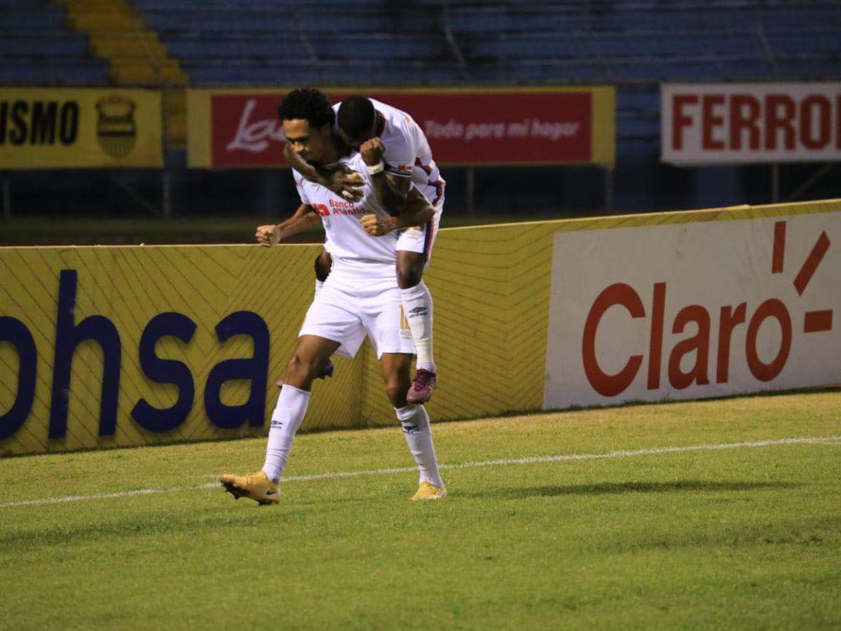 ¡Leones indomables! Olimpia se queda con el clásico venciendo 1-0 a Real España