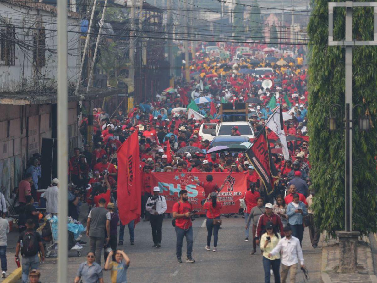 En el Día del Trabajador, hondureños exigen aumentos, reformas y mejores jubilaciones