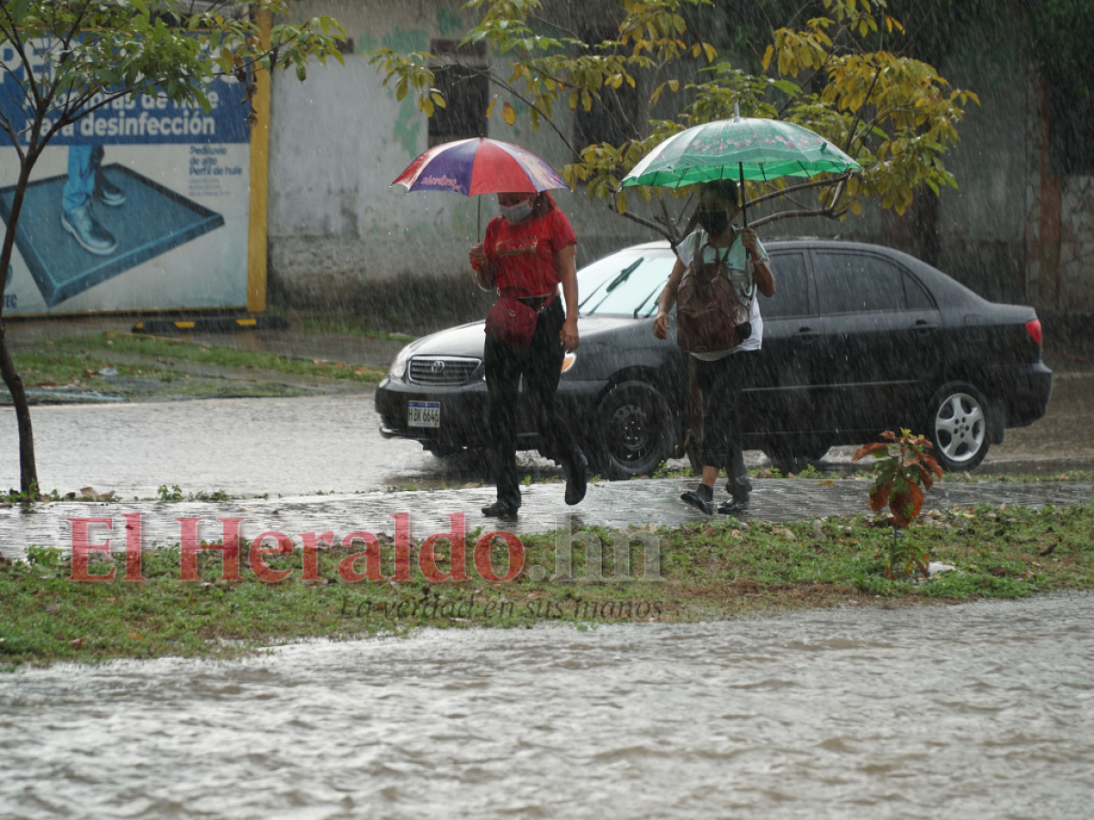 Vaguada dejará lluvias con posible actividad eléctrica en Honduras