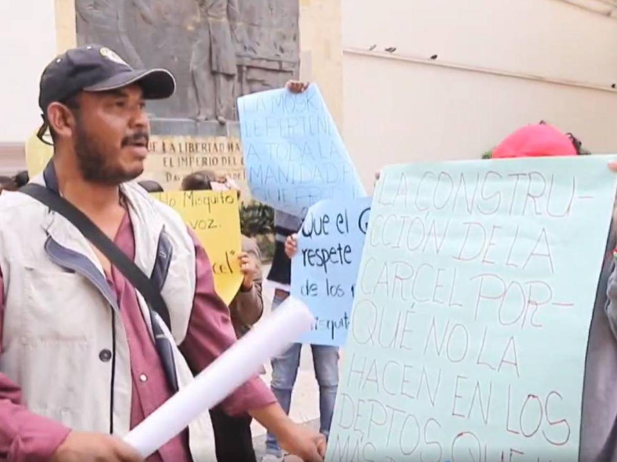 Misquitos protestan en el Congreso: rechazan construcción de megacárcel