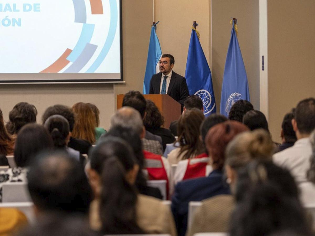 <i>Nicola Graviano, jefe de misión de la OIM durante su participación en el evento. </i>