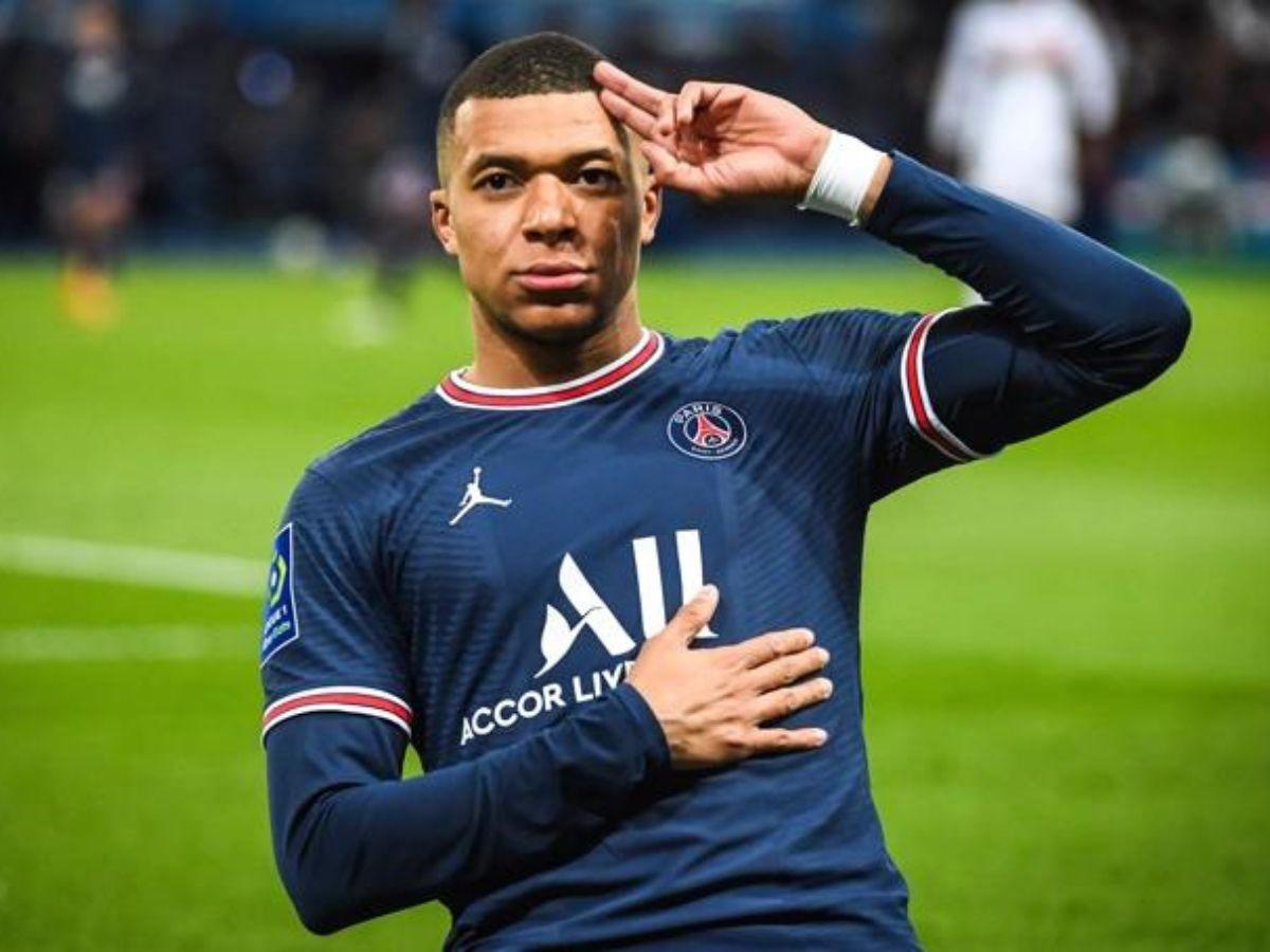 Mbappé es uno de los jugadores más sonados en este mercado de fichajes.