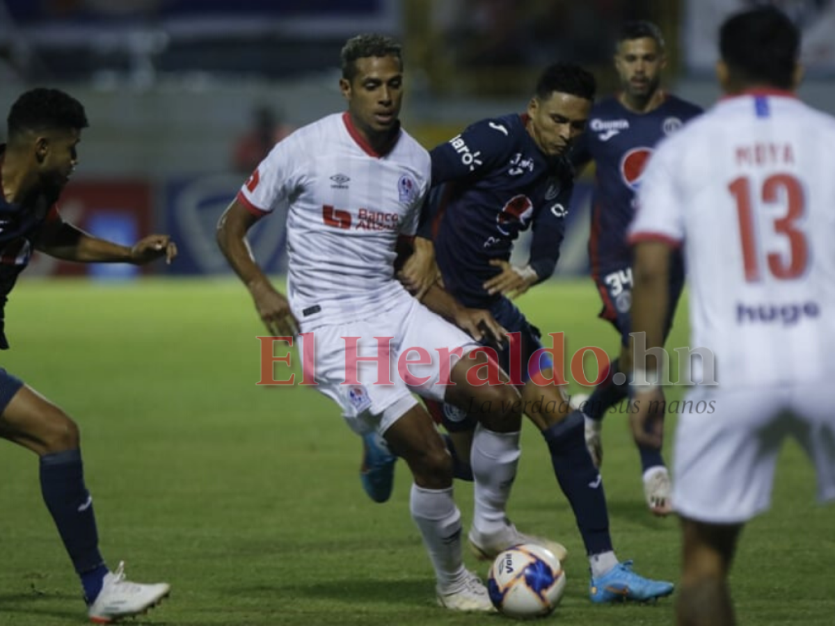 Olimpia empata 1-1 ante Motagua en el estadio Morazán