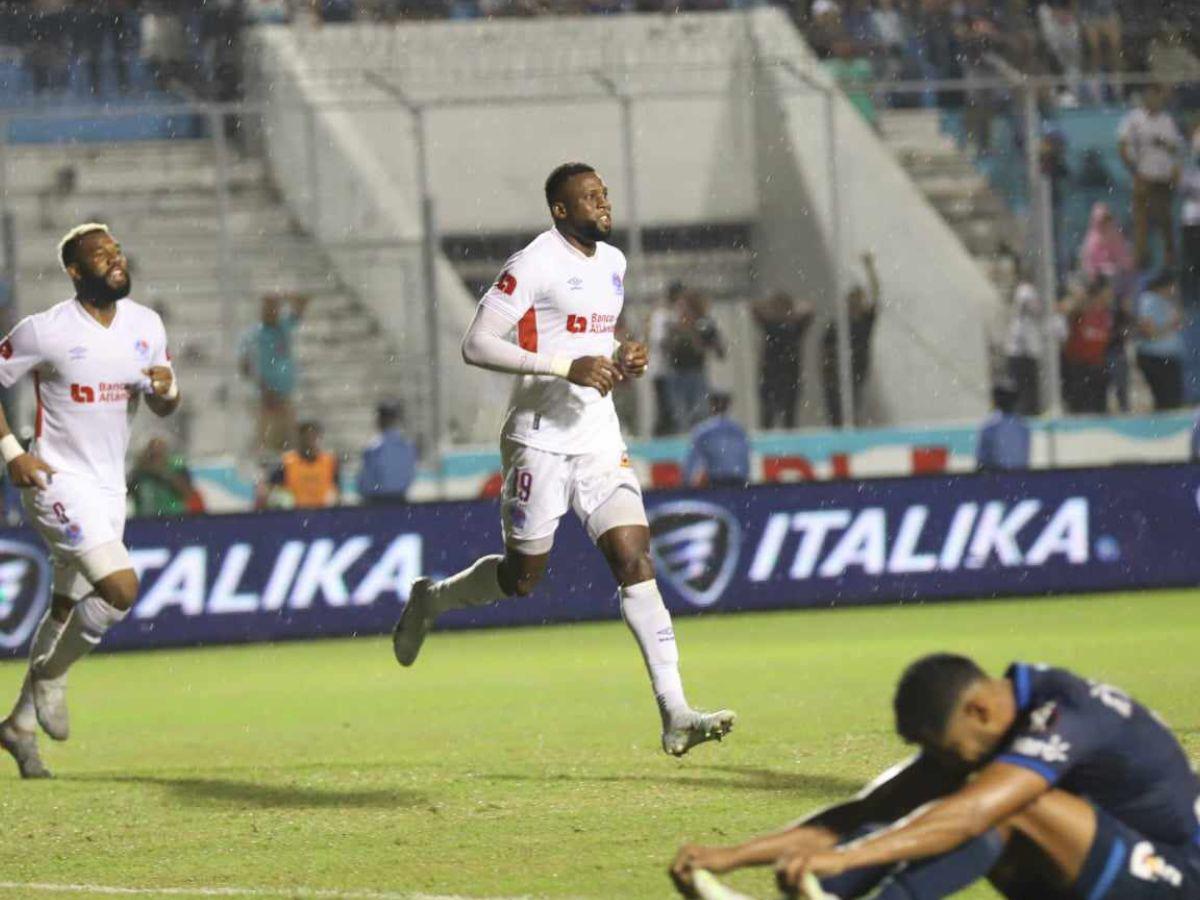 ¡Cachetazo! Olimpia se lleva el clásico y amplía su paternidad sobre Motagua