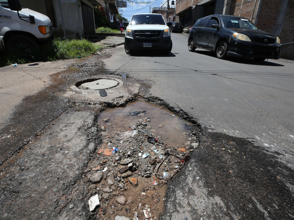 Más de 1.5 kilómetros de caos en avenidas de Comayagüela